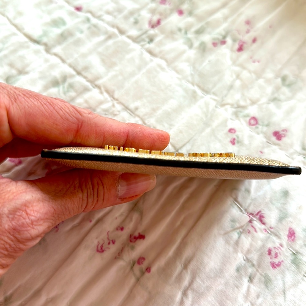 ๐ ๐๐๐๐๐๐ ๐๐ข๐ฅ๐ฆ Card Holder! - Picture 6 of 6